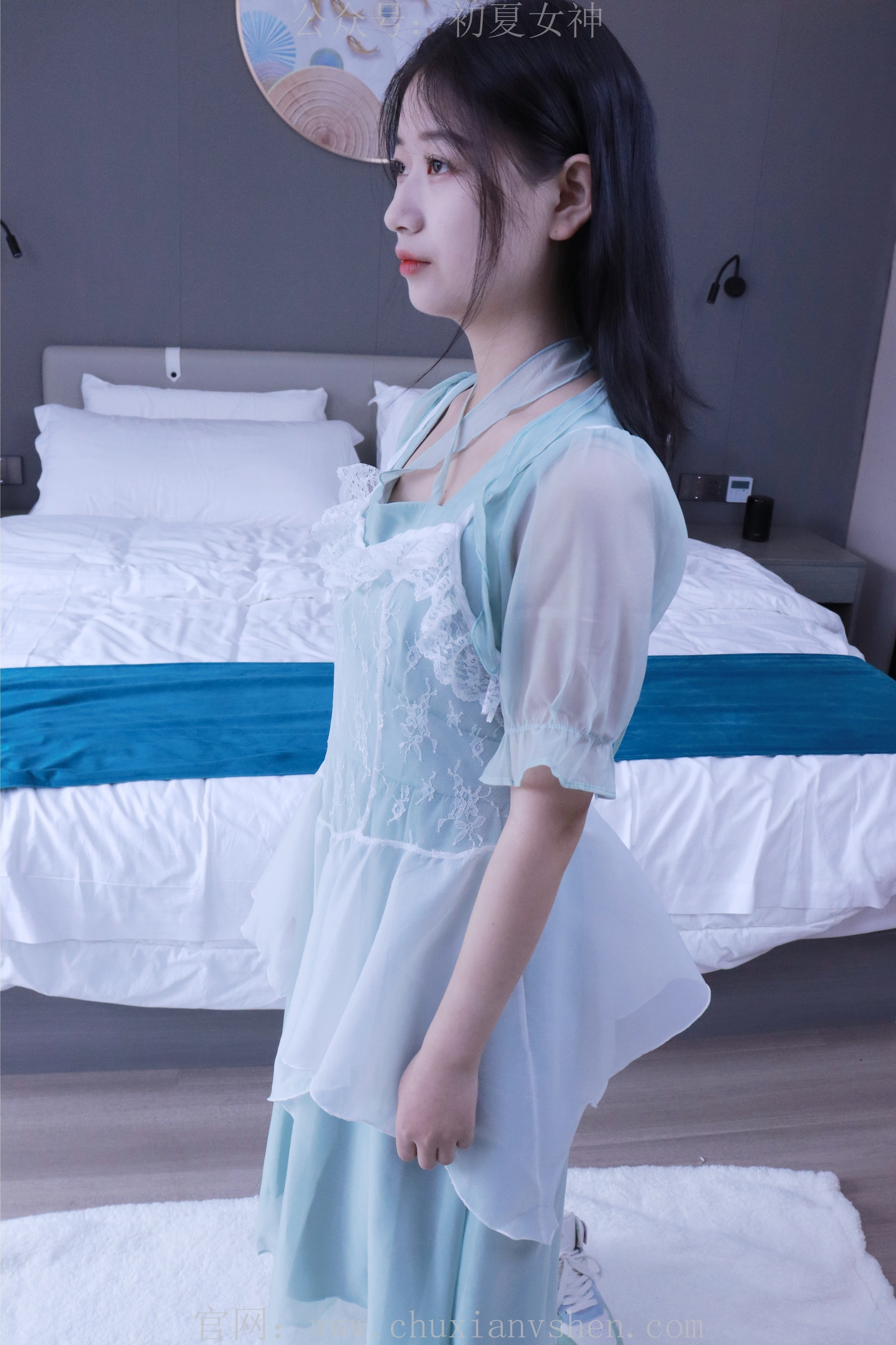 初夏女神 NO.009 念念 绿野仙踪M码连衣裙搭回力球鞋 1